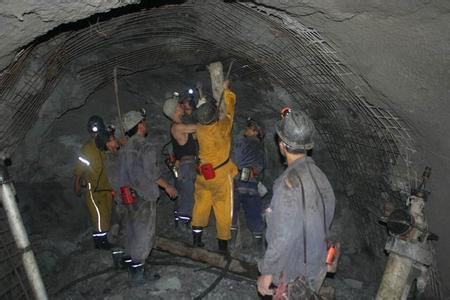 博鳌镇工程爆破中的危险因素分析以及应对工程爆破危险的措施